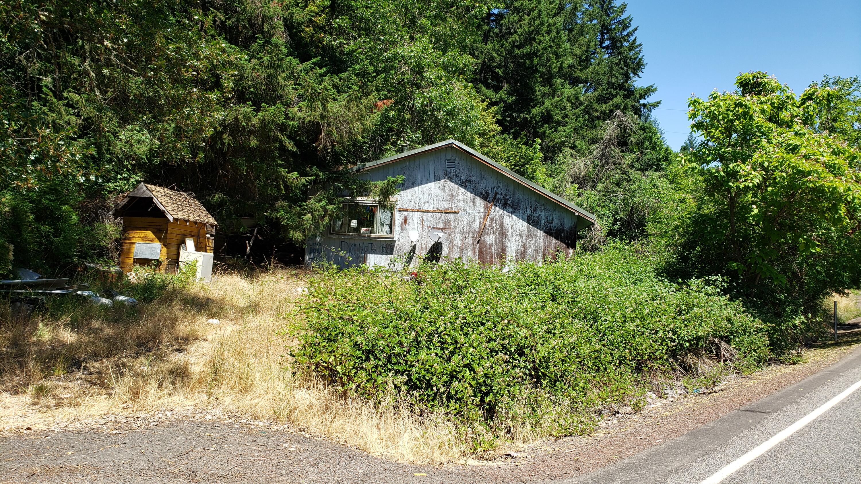 11241 Elk Creek Road Trail, OR 97541 - Photo 2 of 16 20230630_125623