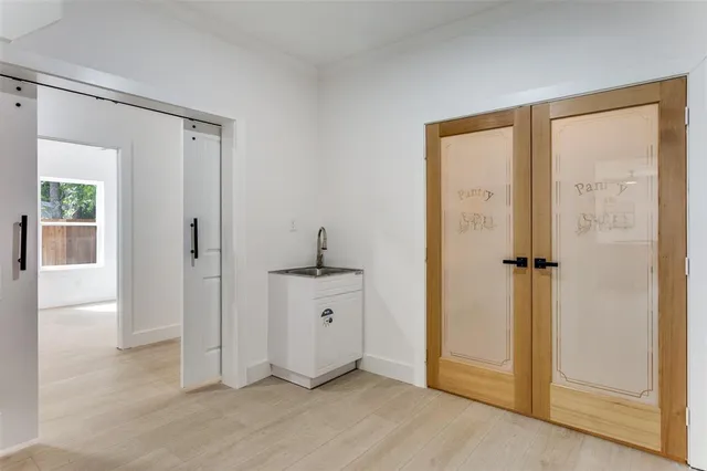 wooden floor in a room