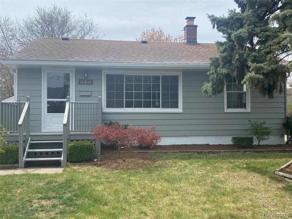 16012 Stephens Eastpointe, MI 48021 - Photo 22 of 33 Gallery Image 22