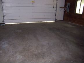 456 Dalewood Road Johnson City, TN 37601 - Photo 16 of 23 GARAGE VIEW 2