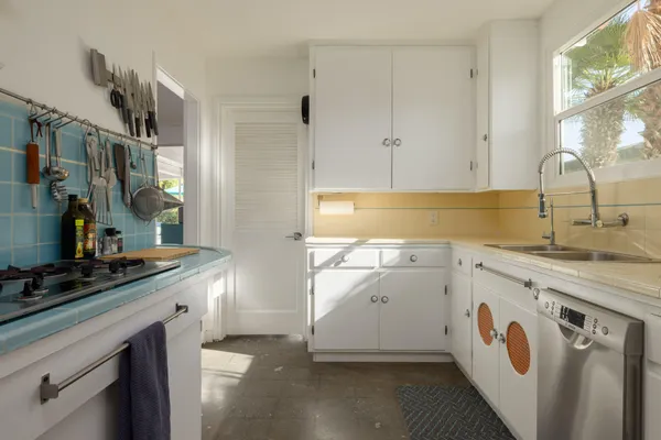 $955,000 | 748 North Calle Rolph, Palm Springs, CA 92262