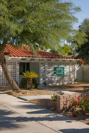 $955,000 | 748 North Calle Rolph, Palm Springs, CA 92262