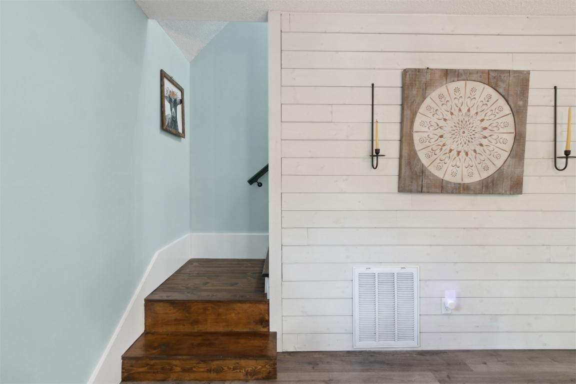 97471 Cutlass Way Yulee, FL 32097 - Photo 21 of 56 Staircase to 2nd Story