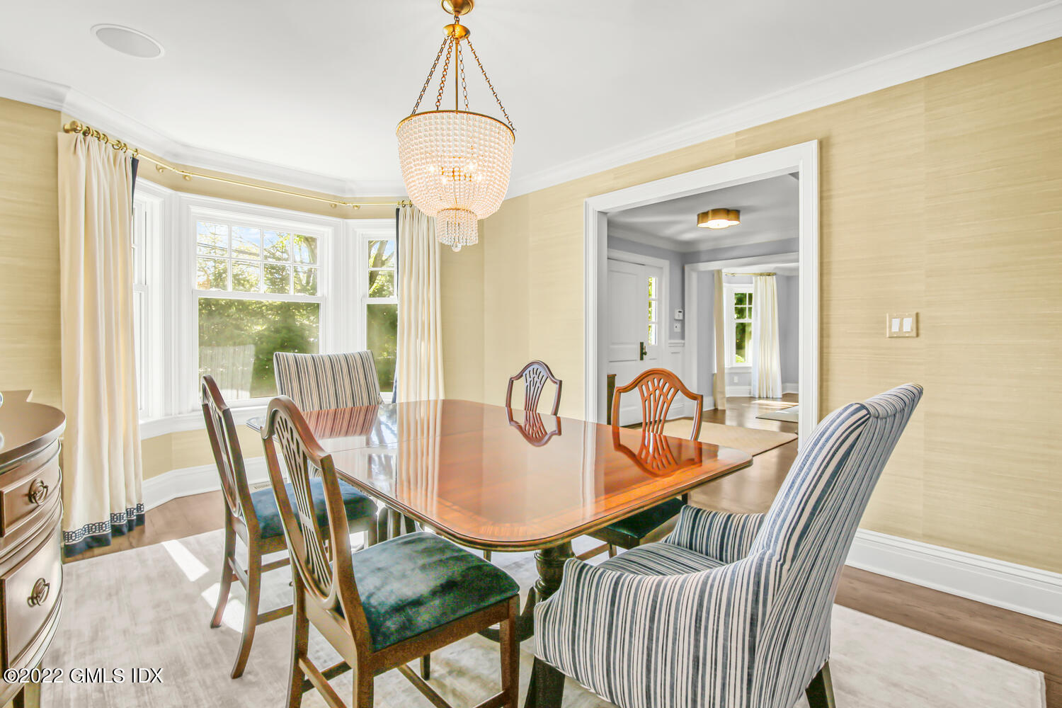 249 Riverside Avenue Riverside, CT 06878 - Photo 10 of 56 a dining room with furniture and window