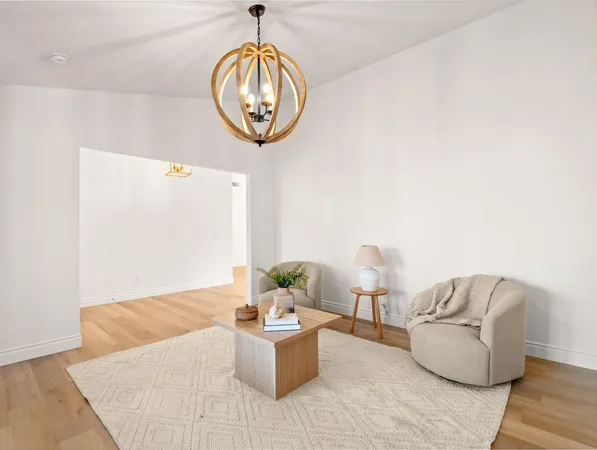 $455,000 | 1115 West Minarets Avenue, Fresno, CA 93650