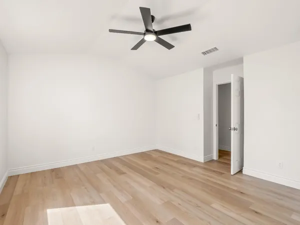 $455,000 | 1115 West Minarets Avenue, Fresno, CA 93650