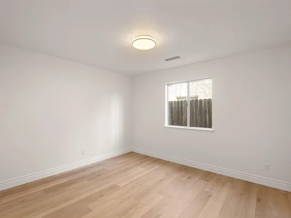 $455,000 | 1115 West Minarets Avenue, Fresno, CA 93650