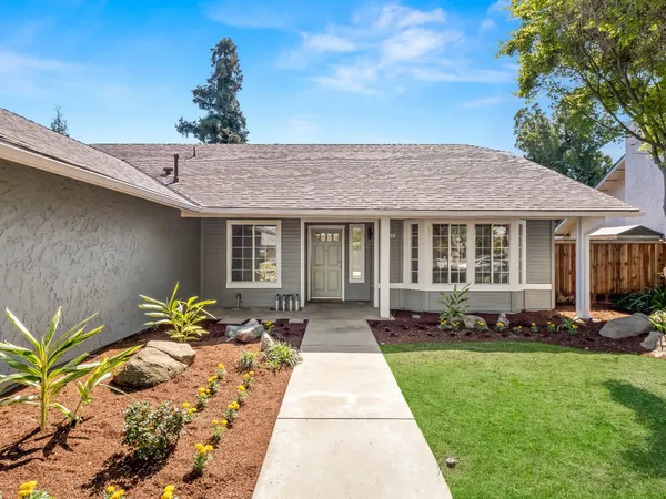 $455,000 | 1115 West Minarets Avenue, Fresno, CA 93650