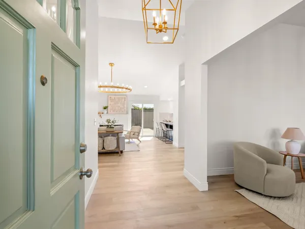 $455,000 | 1115 West Minarets Avenue, Fresno, CA 93650