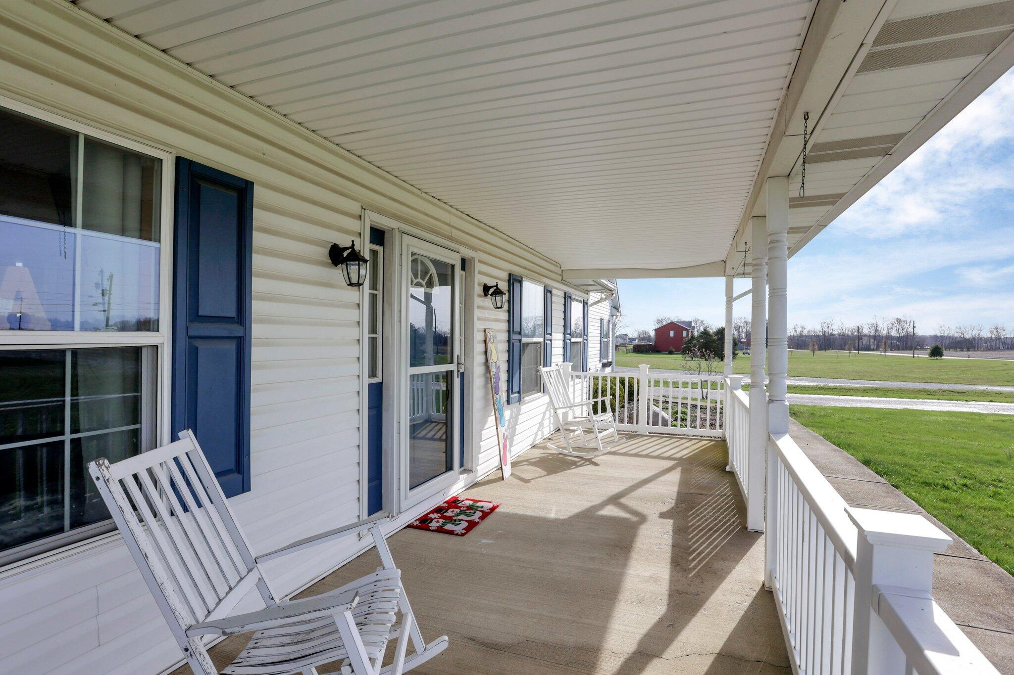 1734 Leonard Road Northwest Baltimore, OH 43105 - Photo 4 of 85 4-web-or-mls-0D3A6366