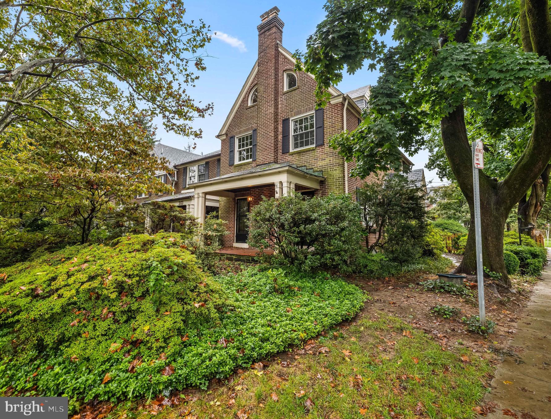 301 Hopkins Road Baltimore, MD 21212 - Photo 2 of 24