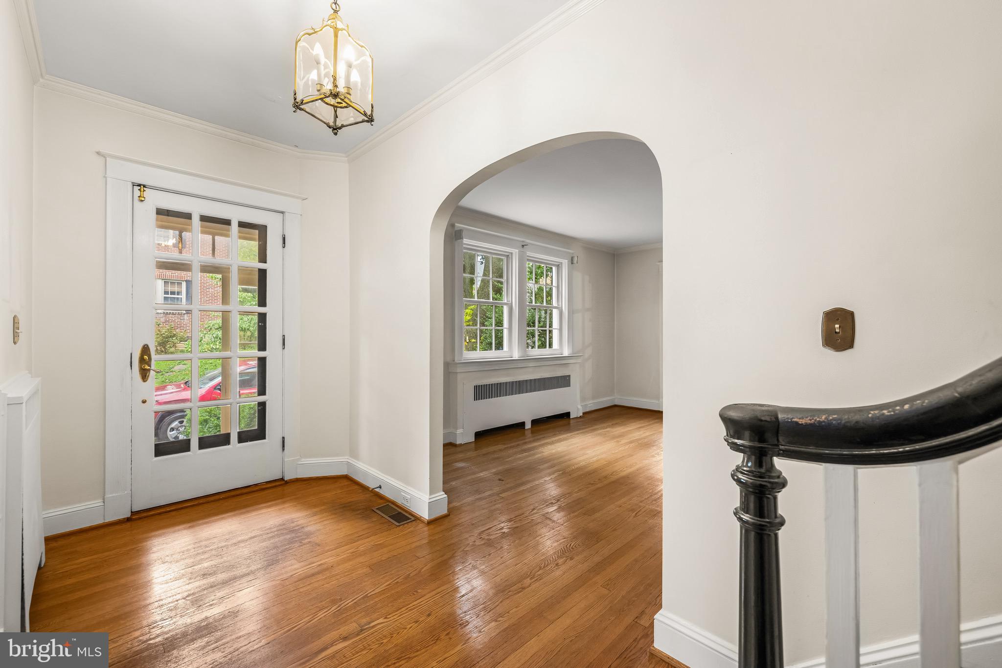 301 Hopkins Road Baltimore, MD 21212 - Photo 3 of 24