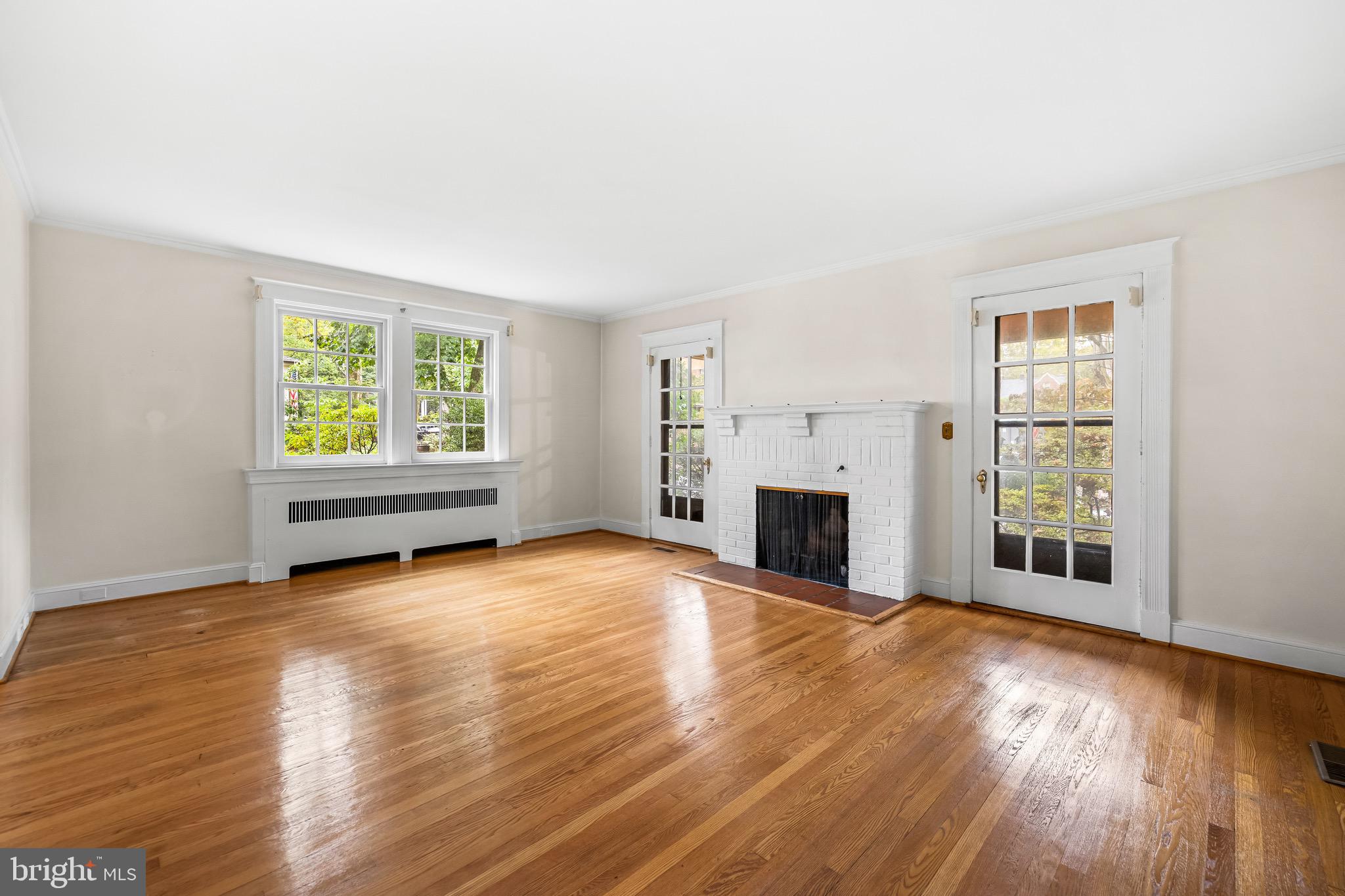 301 Hopkins Road Baltimore, MD 21212 - Photo 6 of 24