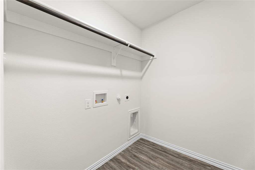 114 Goel Street Greenville, TX 75402 - Photo 10 of 32 a view of small space