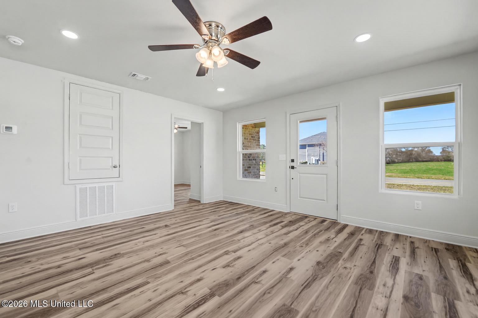 4416 Beatline Road Long Beach, MS 39560 - Photo 4 of 26 004