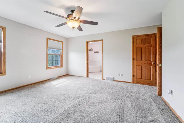 $489,900 | 305 Morgan Lane, Beaver Dam, WI 53916