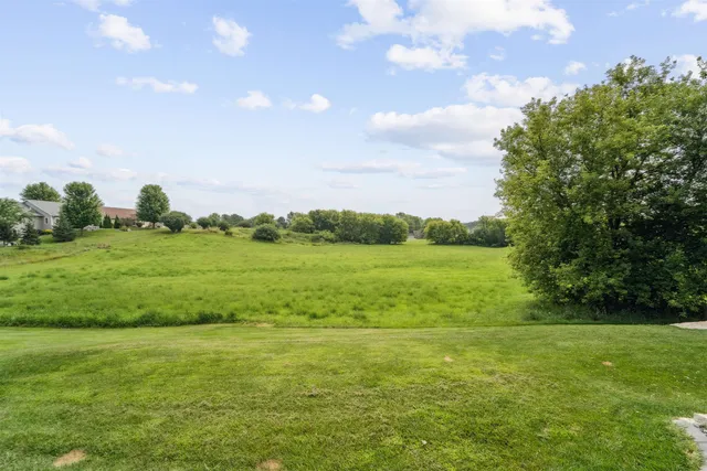 $489,900 | 305 Morgan Lane, Beaver Dam, WI 53916