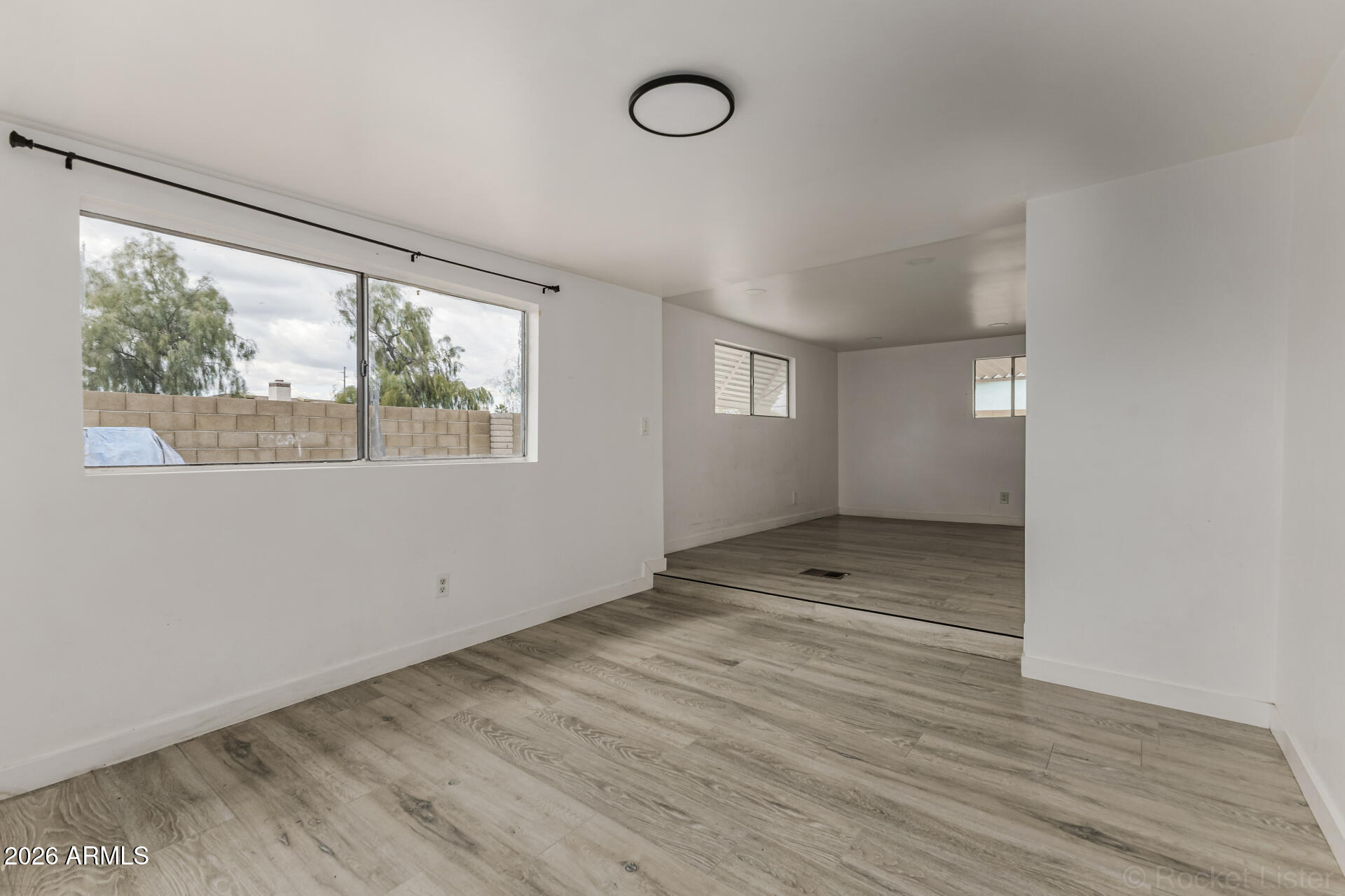 18442 North 1st Street Phoenix, AZ 85022 - Photo 9 of 23 Bedroom