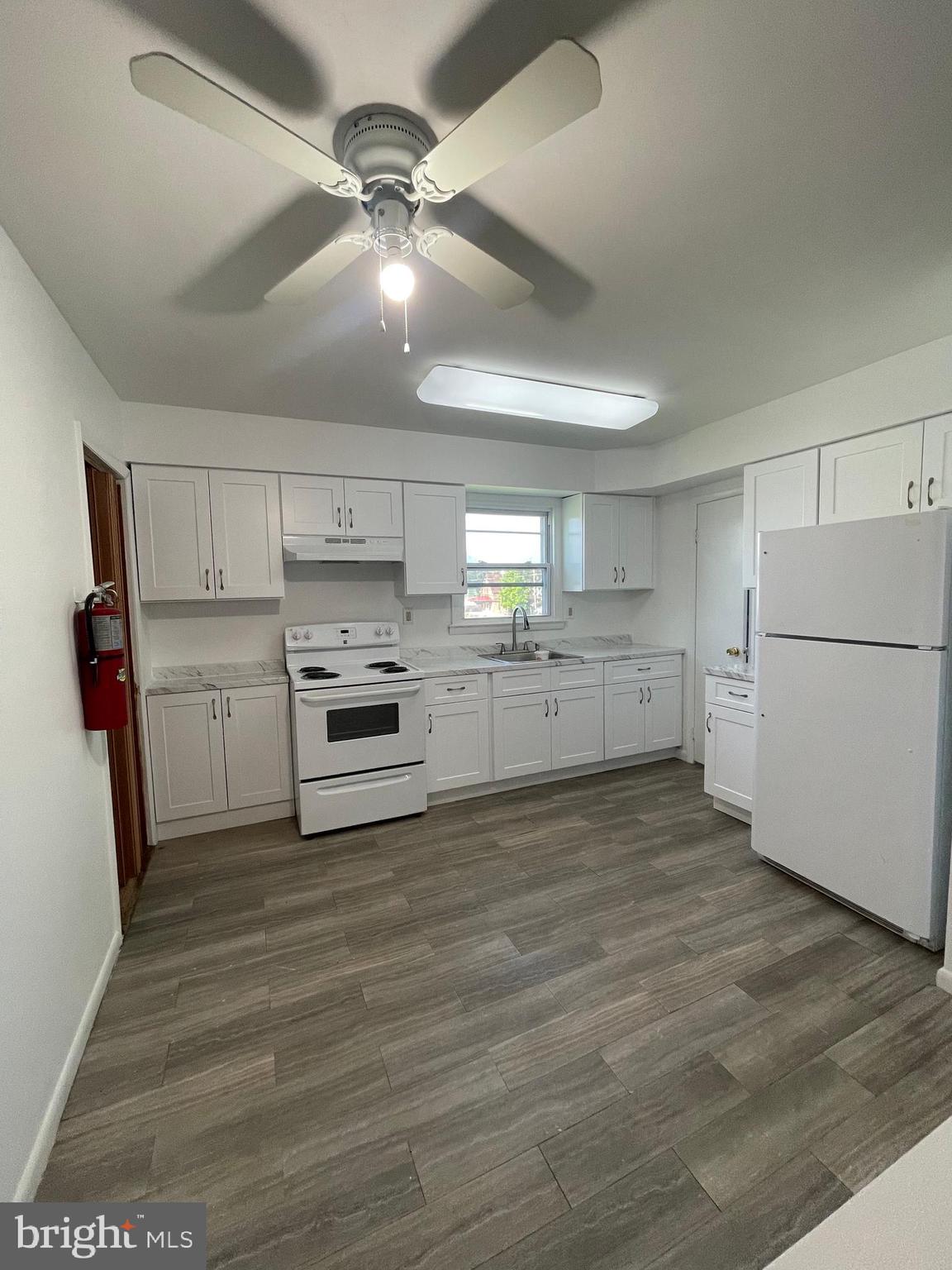 711 East Maple Avenue, Unit 2 Lindenwold, NJ 08021 - Photo 4 of 17