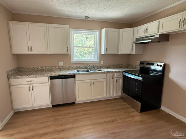 $288,900 | 7845 Le Jeune Drive, Pensacola, FL 32514