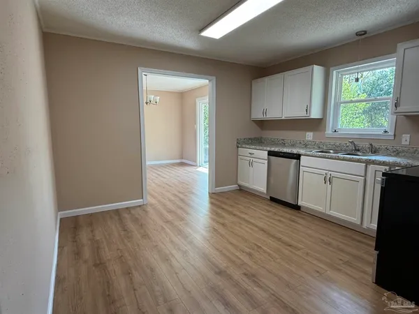 $288,900 | 7845 Le Jeune Drive, Pensacola, FL 32514