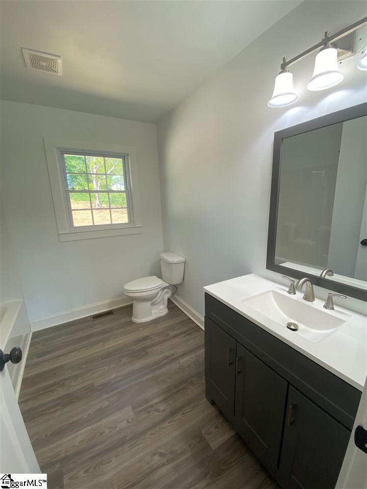 307 Fork Road Fountain Inn, SC 29644 - Photo 13 of 15 Gallery Image 13