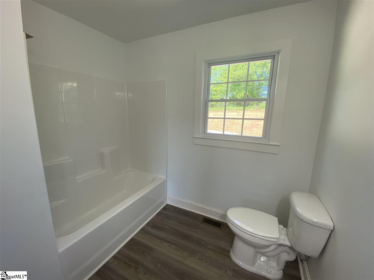 307 Fork Road Fountain Inn, SC 29644 - Photo 14 of 15 Gallery Image 14