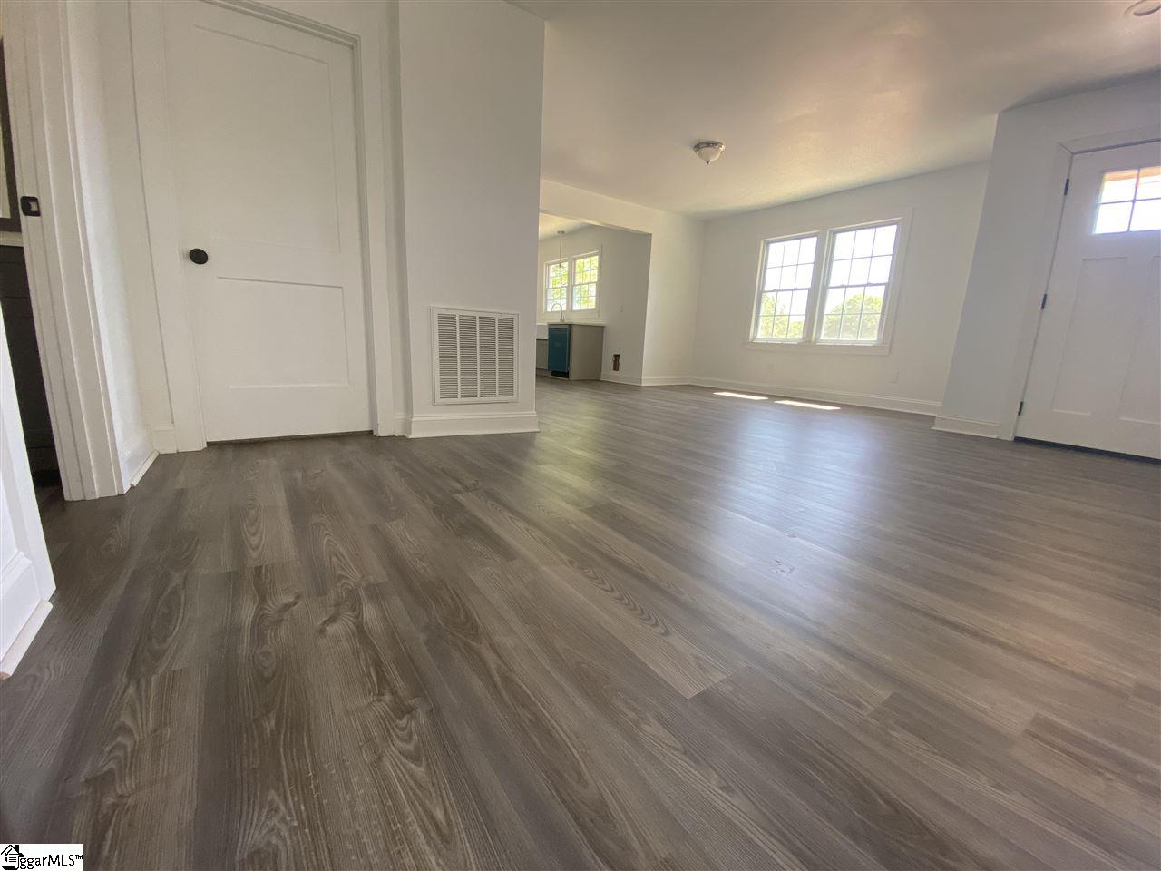 307 Fork Road Fountain Inn, SC 29644 - Photo 3 of 15 Gallery Image 3