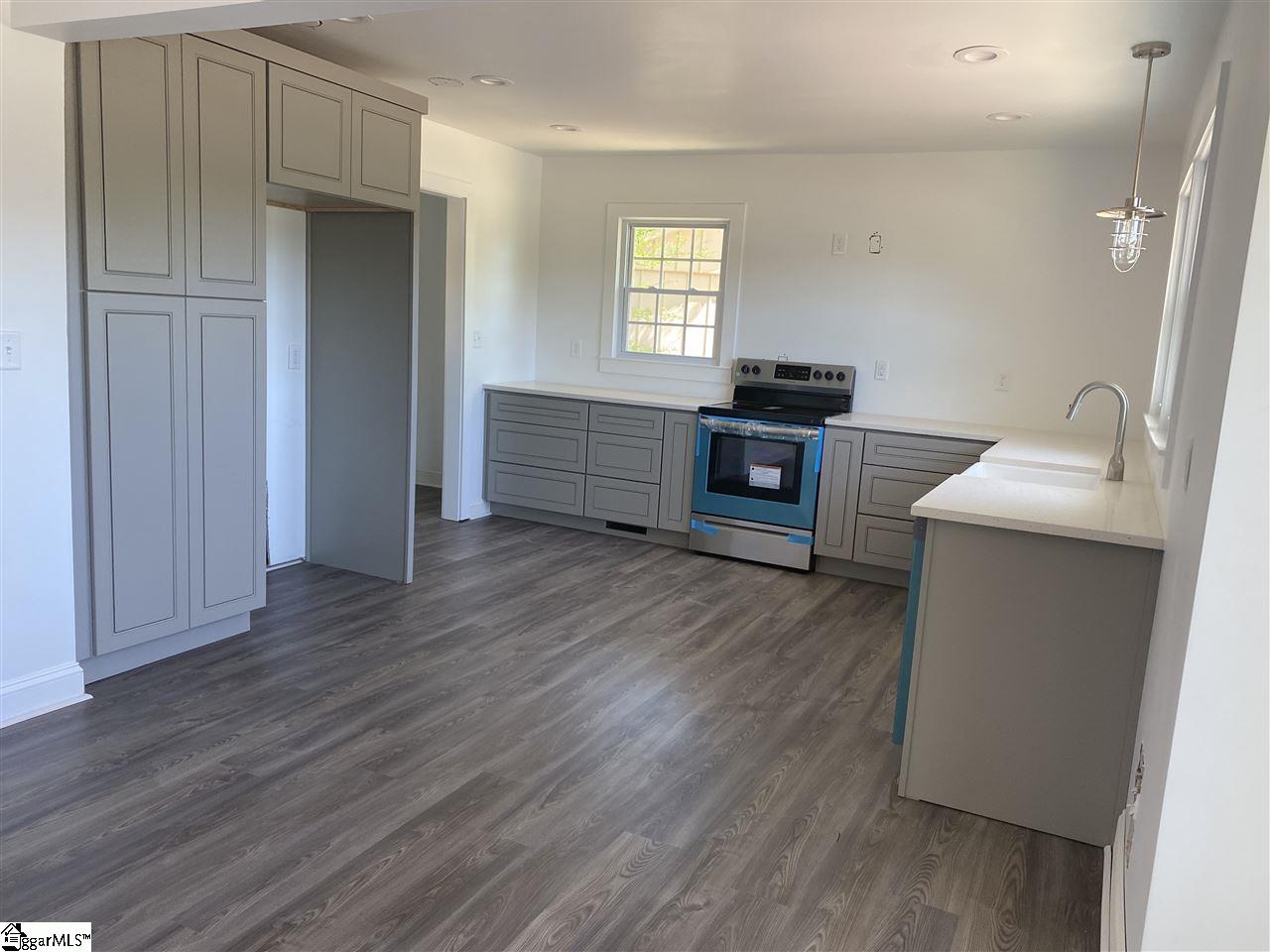 307 Fork Road Fountain Inn, SC 29644 - Photo 6 of 15 Gallery Image 6
