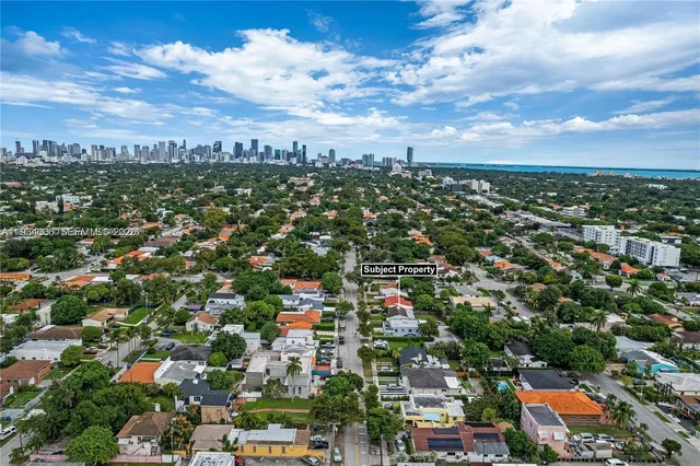 $1,900 | Shenandoah, Miami, FL 33145