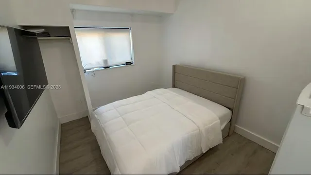 $1,900 | Shenandoah, Miami, FL 33145