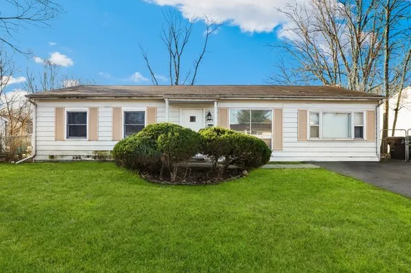 $159,900 | 4201 Birchwood Road, Richton Park, IL 60471