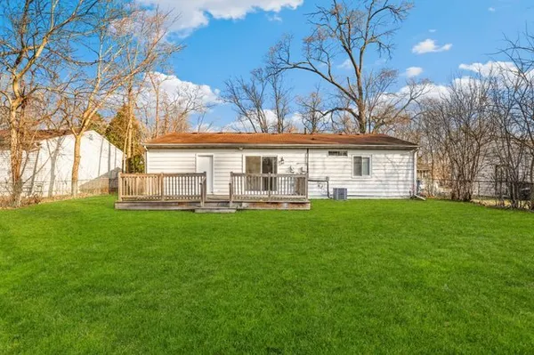 $159,900 | 4201 Birchwood Road, Richton Park, IL 60471