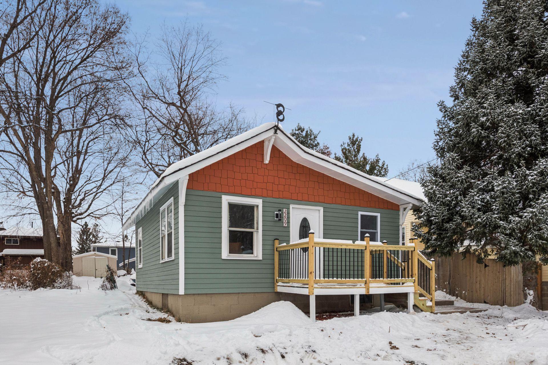 2209 Chateau Lane Mound, MN 55364 - Photo 16 of 69