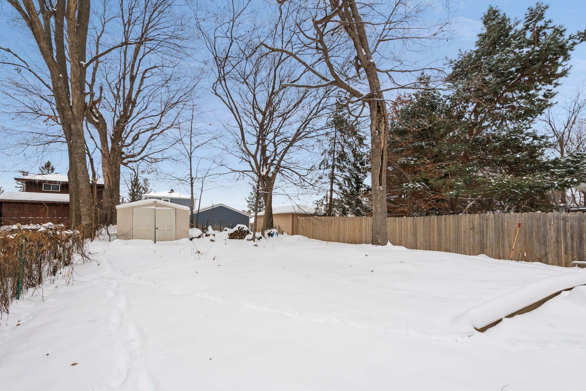 2209 Chateau Lane Mound, MN 55364 - Photo 27 of 69