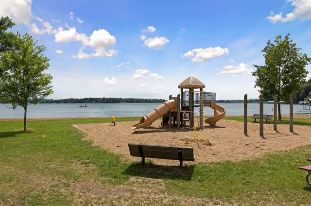 $249,999 | 2209 Chateau Lane, Mound, MN 55364