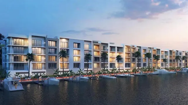 $479,500 | 1709 North Tamiami Trail, Unit 425, Sarasota, FL 34234