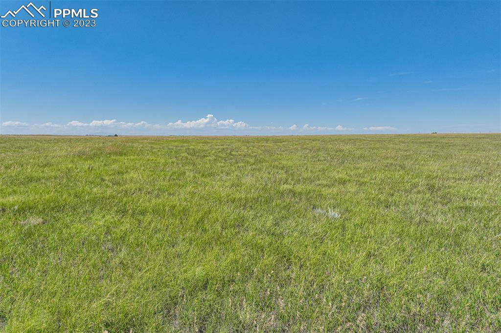 1 Corona Road Rush, CO 80833 - Photo 19 of 29 a view of an ocean from a big room