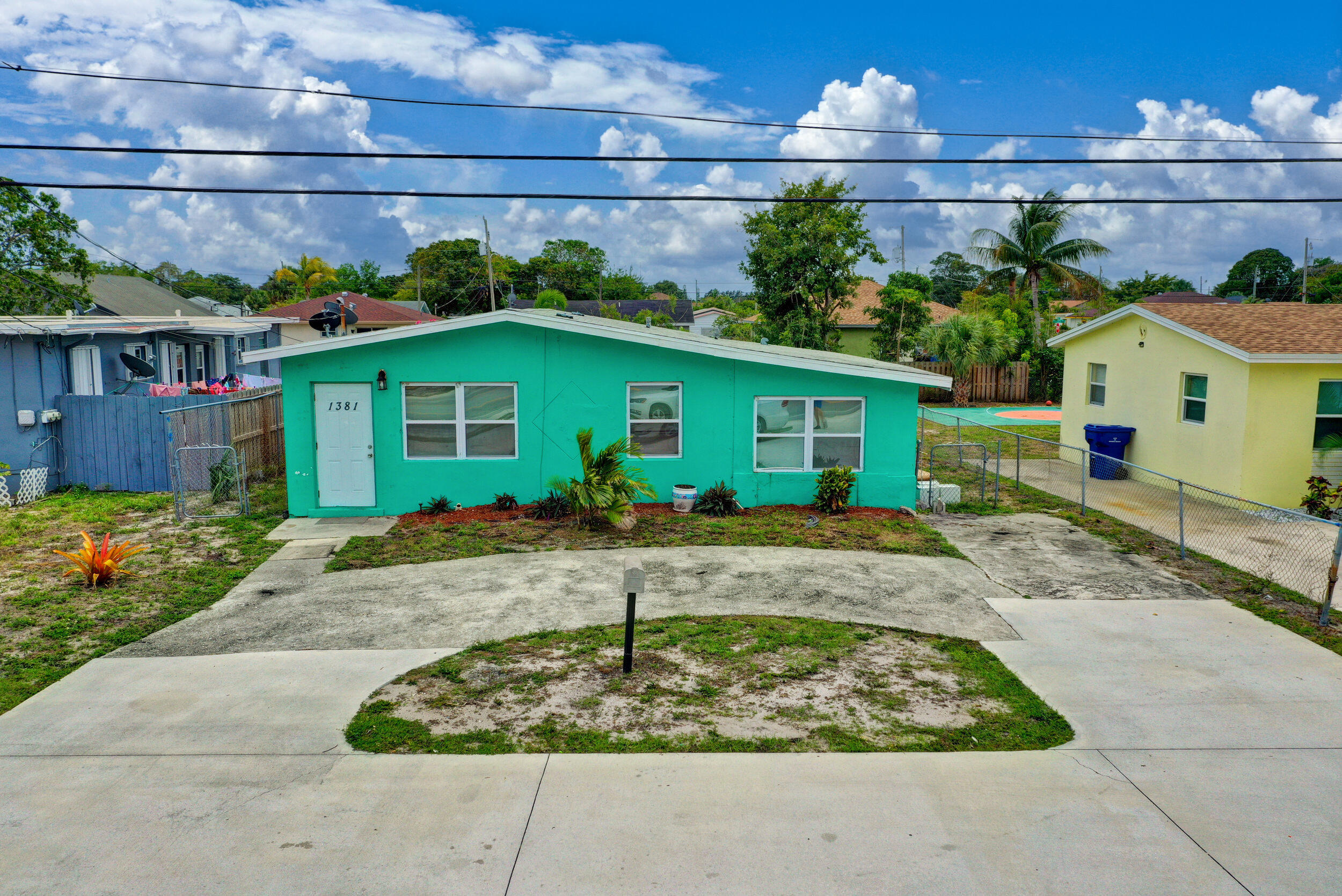 1381 Silver Beach Road Riviera Beach, FL 33404 - Photo 1 of 2 1_Aerial