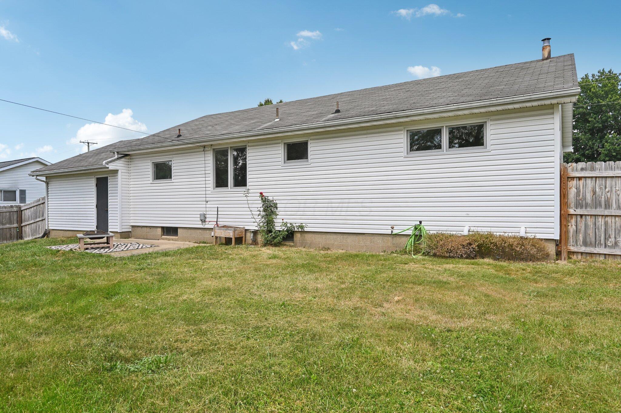 1070 Richey Road Zanesville, OH 43701 - Photo 40 of 44 44-web-or-mls-Richey Rd-S1208-036