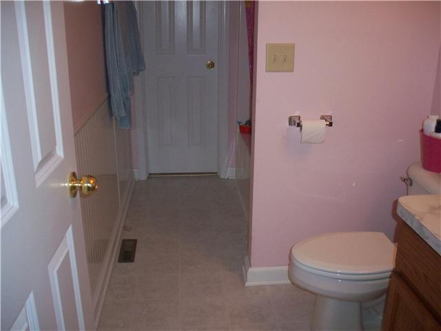 18700 London Road Circleville, OH 43113 - Photo 15 of 21 Gallery Image 15