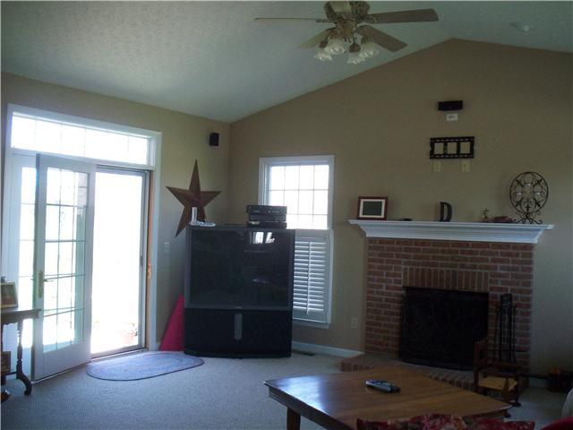 18700 London Road Circleville, OH 43113 - Photo 5 of 21 Gallery Image 5