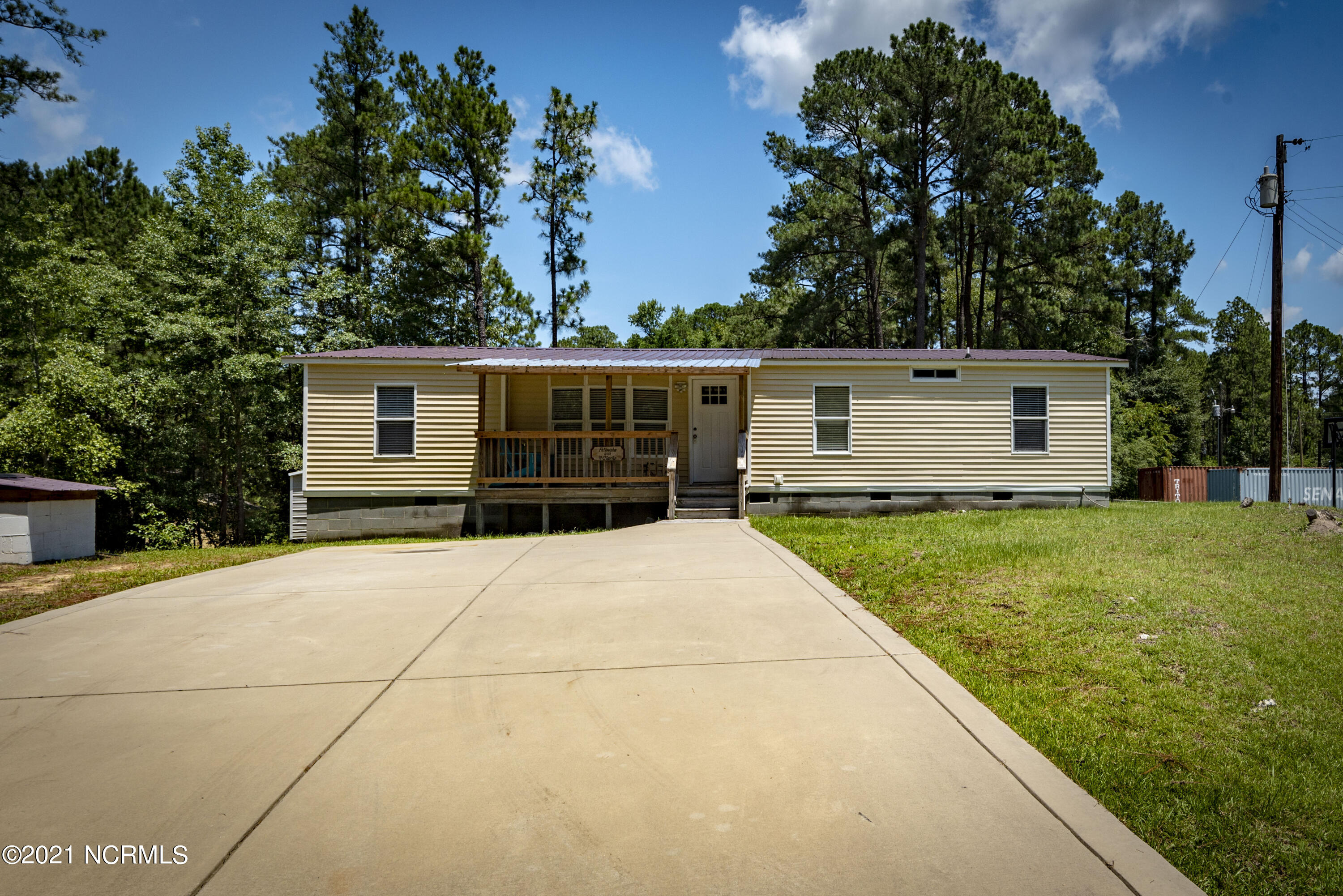 2196 Joel Road Carthage, NC 28327 - Photo 3 of 49 DSC_2442_1