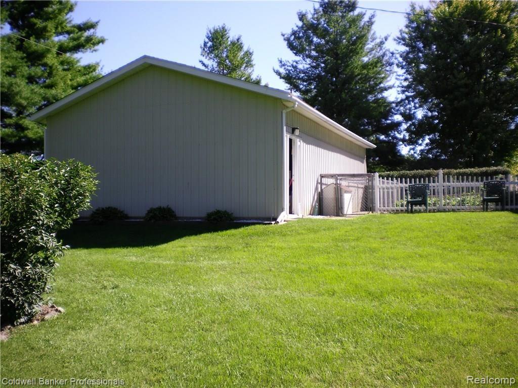 11270 Furbush Road Holly, MI 48442 - Photo 33 of 44 11270 Furbush 034.JPG