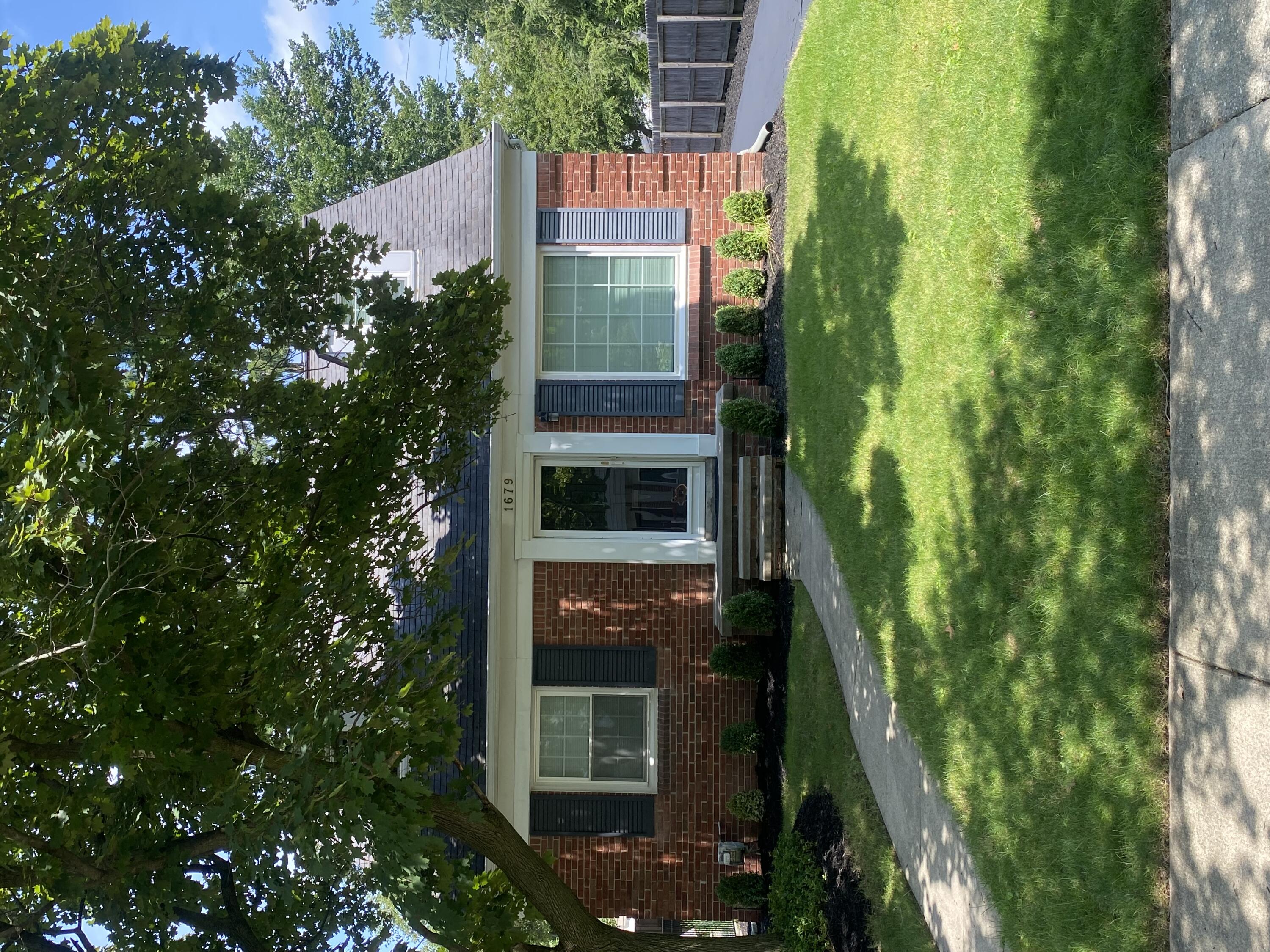 1679 Villa Road Birmingham, MI 48009 - Photo 1 of 25 Front
