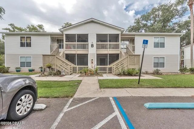 $1,600 | 1600 Big Tree Road, Unit B7, Daytona Beach, FL 32119