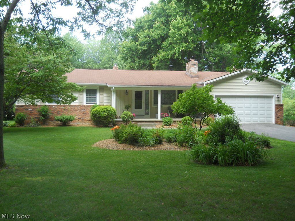 1512 Dock Road Madison, OH 44057 - Photo 1 of 25