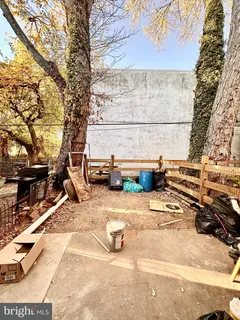 $1,400 | 343 West Queen Lane, Philadelphia, PA 19144