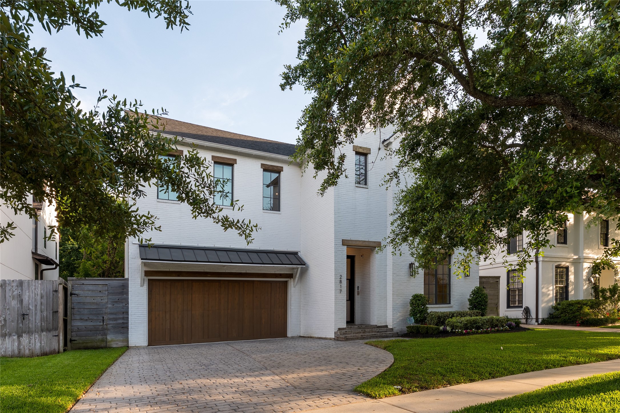 2817 Albans Road Houston, TX 77005 - Photo 3 of 49