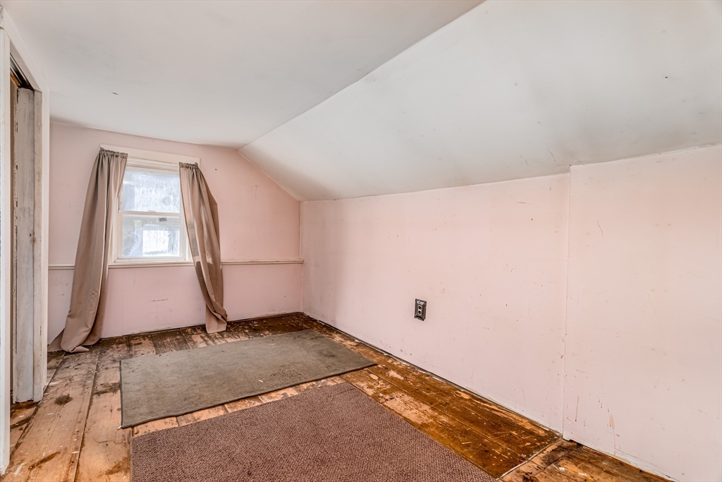 260 State Road Phillipston, MA 01331 - Photo 26 of 42 a view of empty room